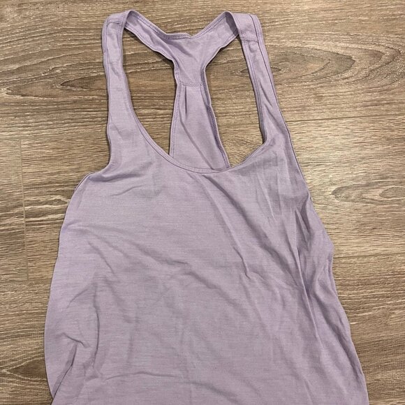 Lululemon Lilac loose racer back tank Size 4 - Picture 1 of 2